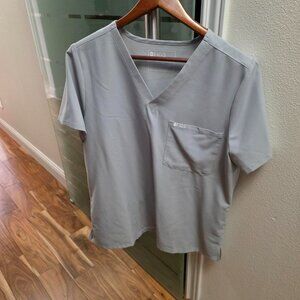 Catarina One-Pocket Scrub Top™ - XL Silver/Slate Like New